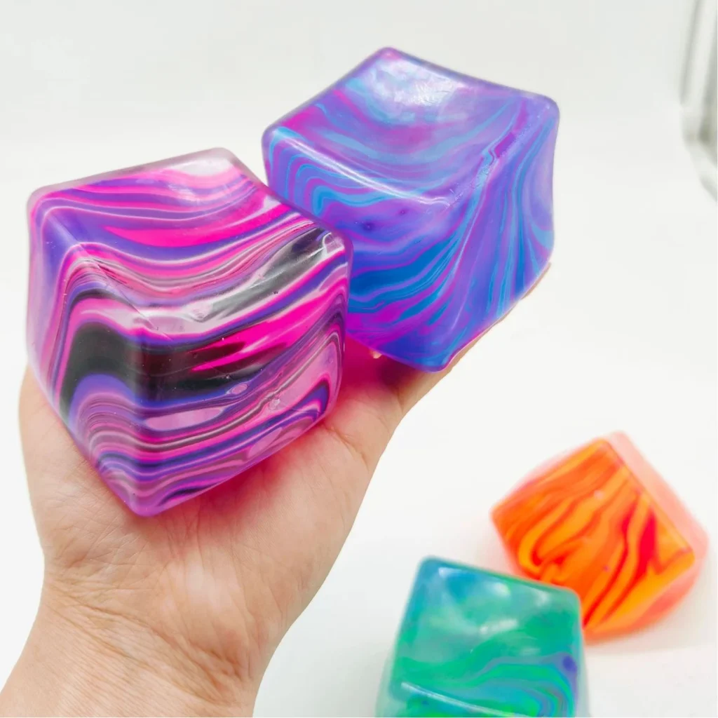 Cube sensoriel gel à rebond lent – Fidget tactile pour TDAH et Autisme – Image 3