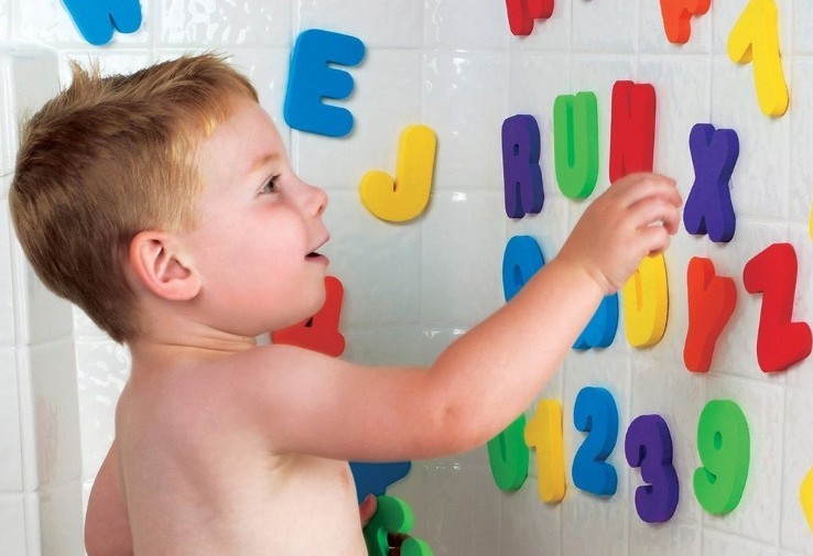 Lettres et chiffres de bain en mousse — 36 pièces – Image 2